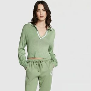 PINK Victoria's Secret Cambridge Knit Sweater. Wild Grass Green L. Size M